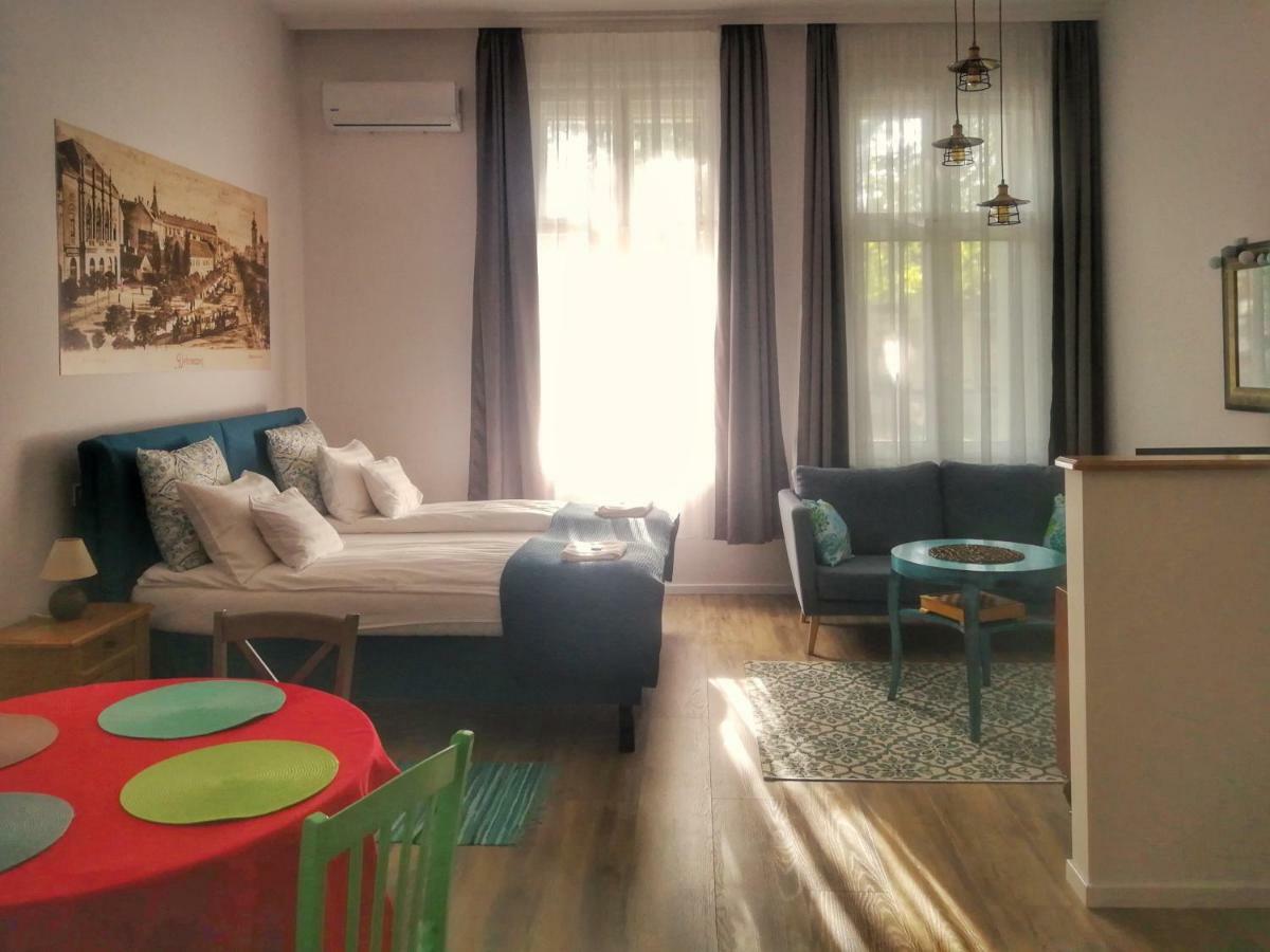 M37 Apartman デブレツェン エクステリア 写真